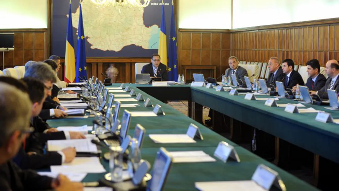 Ponta: La şedinţele de guvern, 75% din timp discutăm despre CUM SĂ NE APĂRĂM de atacurile politice