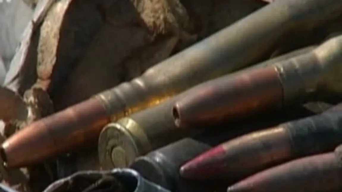 Doi ofiţeri bulgari au furat peste 100 de rachete sol-aer