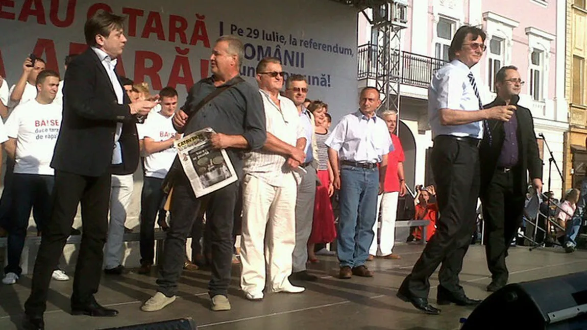 Antonescu, la mitingul USL din Timişoara: Băsescu şi oamenii săi nu mai au credibilitate