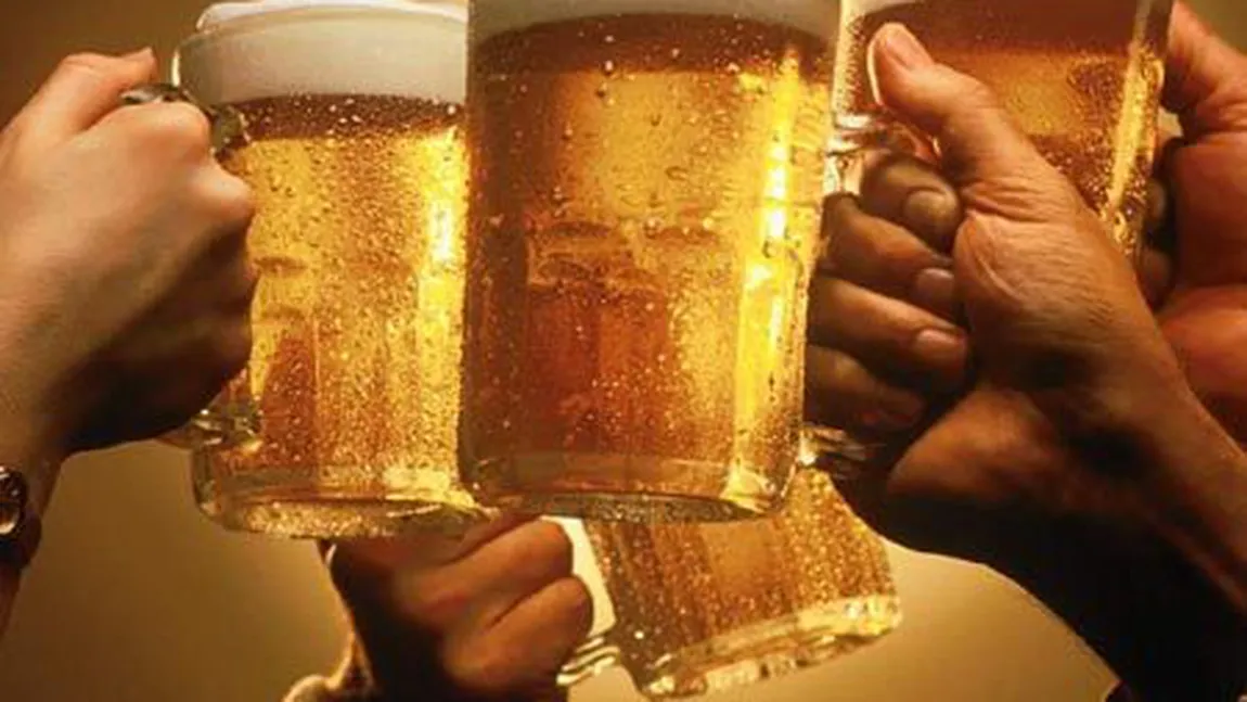 STUDIU: Jumătate dintre români au consumat bere în ultima lună