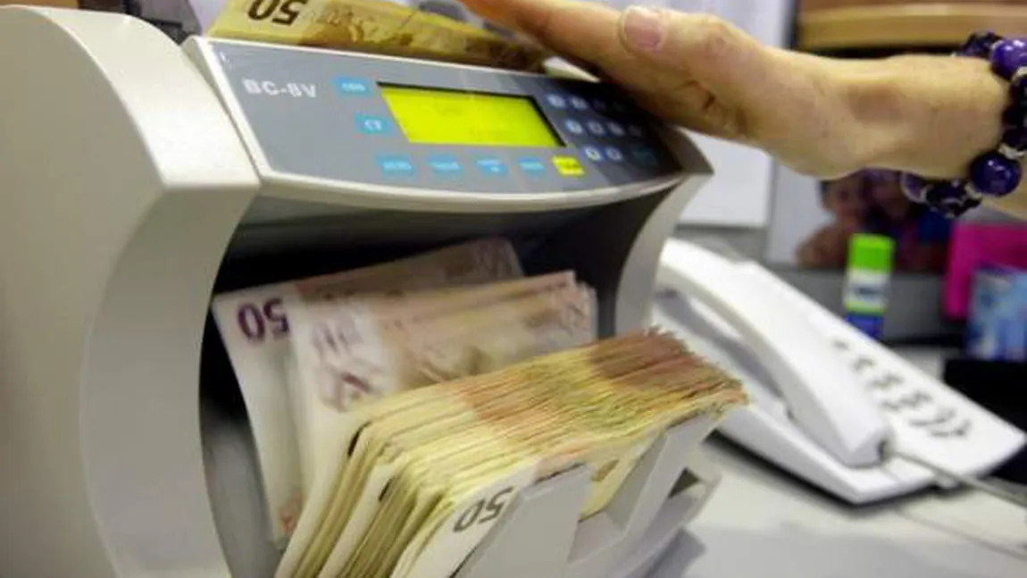 CURS BNR 16 iulie: Veşti proaste pentru românii cu rate şi chirii în euro