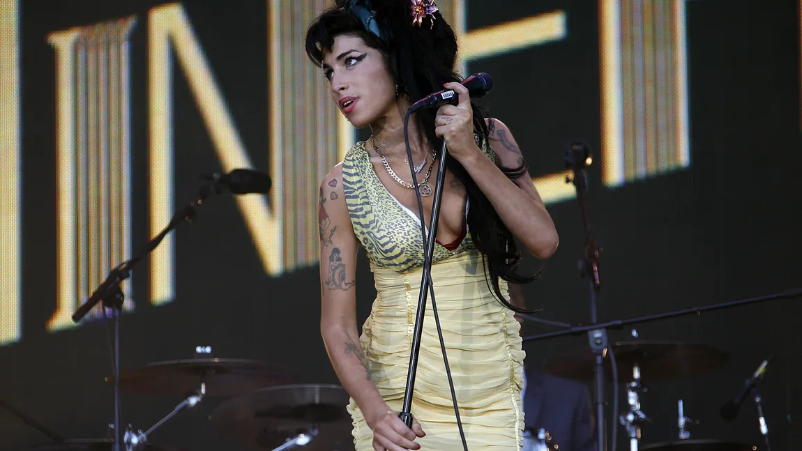 Un an de la decesul lui Amy Winehouse, vânzări postume de 1,7 milioane de copii