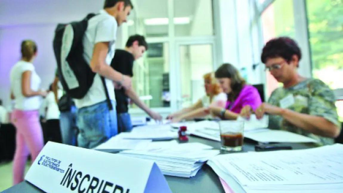 REZULTATE ADMITERE 2012. Facultatea de Matematică a afişat rezultatele. Vezi lista