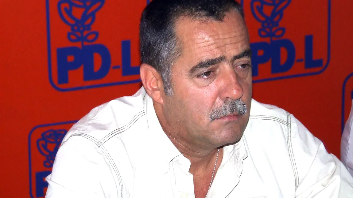 Cezar Preda: Sare leul de 5 lei în cazul unui DA la referendum. La NU cursul se stabilizează
