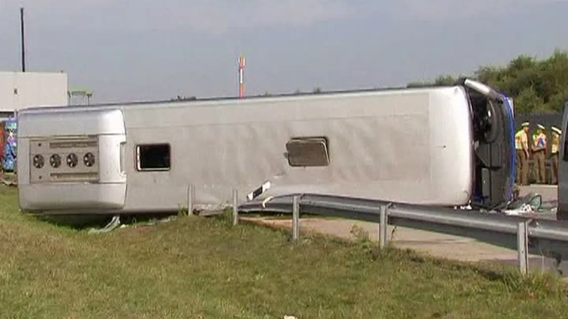 Cel puţin 30 de copii răniţi, într-un grav accident rutier în Germania