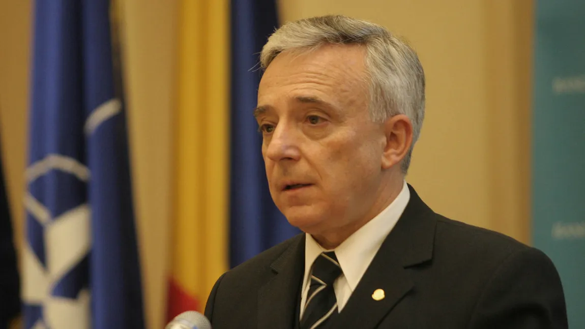 Mugur Isărescu: România mai are nevoie de 10 ani pentru a putea trece la euro