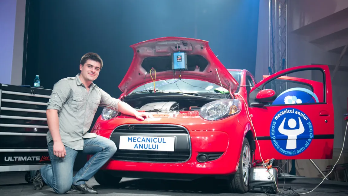 Şcoala pentru mecanici auto a premiat MECANICUL ANULUI 2012