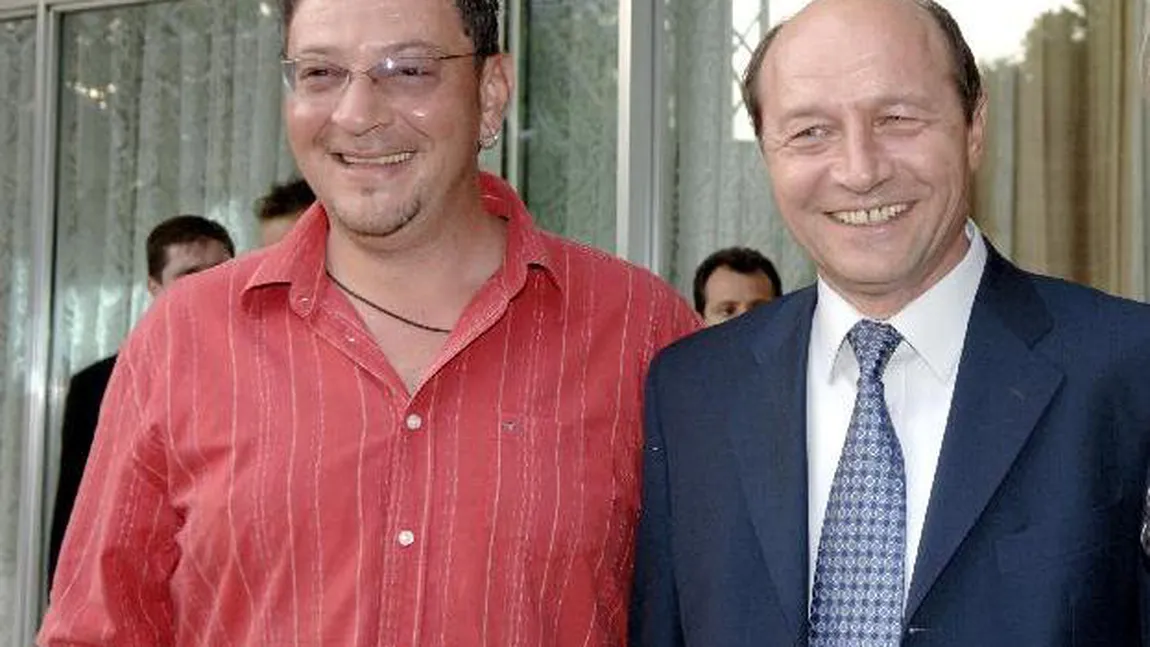 Fostul ginere al preşedintelui Băsescu, la întâlnirea PNL de la Parlament