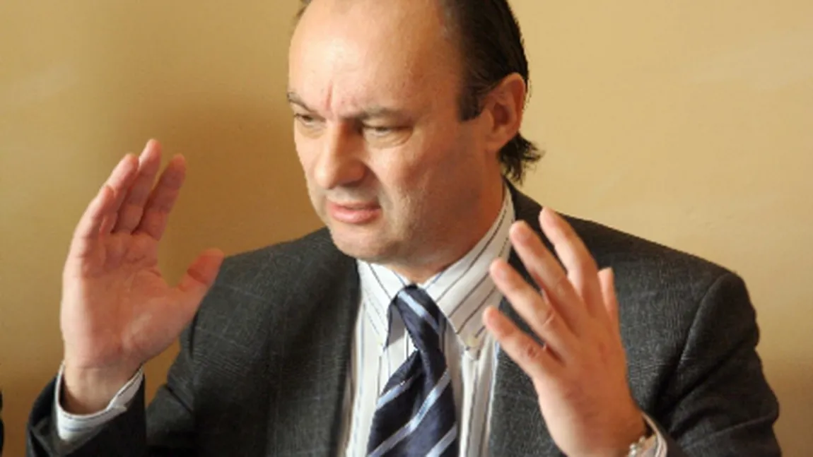 Fostul ministru Ioan Avram Mureşan, liber o zi pentru înmormântarea fiului său