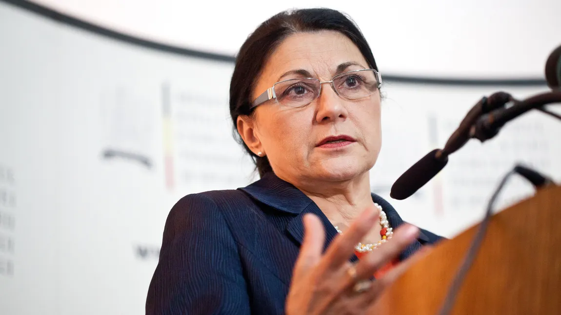 Ecaterina Andronescu: Dascălii vor trebui să se orienteze spre fondurile structurale
