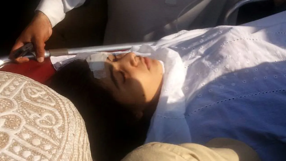 Adolescentă din Pakistan, împuşcată în cap în autobuzul şcolii. Află motivul şocant