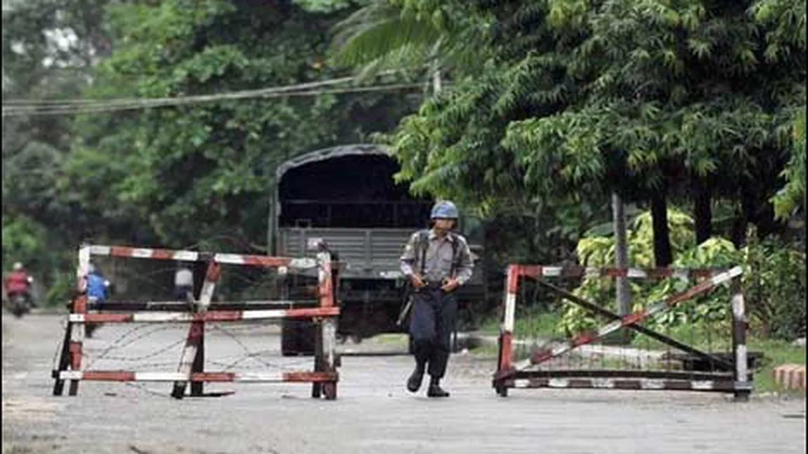 Cel puţin 20 de morţi în violenţele din vestul Myanmarului