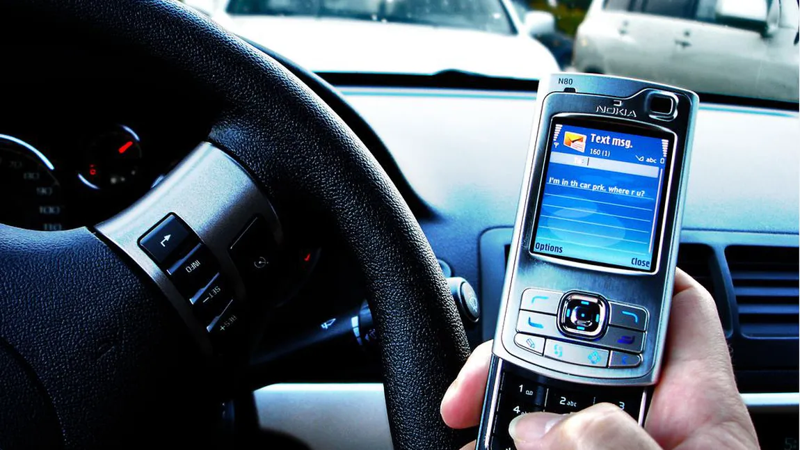 Cifre alarmante: Cât de PERICULOS este să vorbeşti la telefonul mobil când eşti la volan
