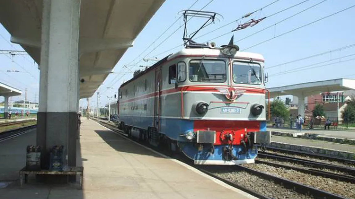 Trenurile de pe ruta Bucureşti-Braşov au avut întârzieri de 30 de minute, din cauza hoţilor