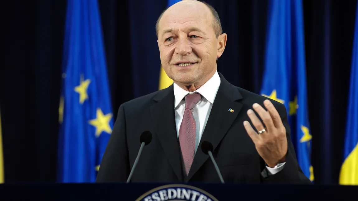 Băsescu cere Parlamentului reexaminarea legii privind unele măsuri pentru degrevarea instanţelor