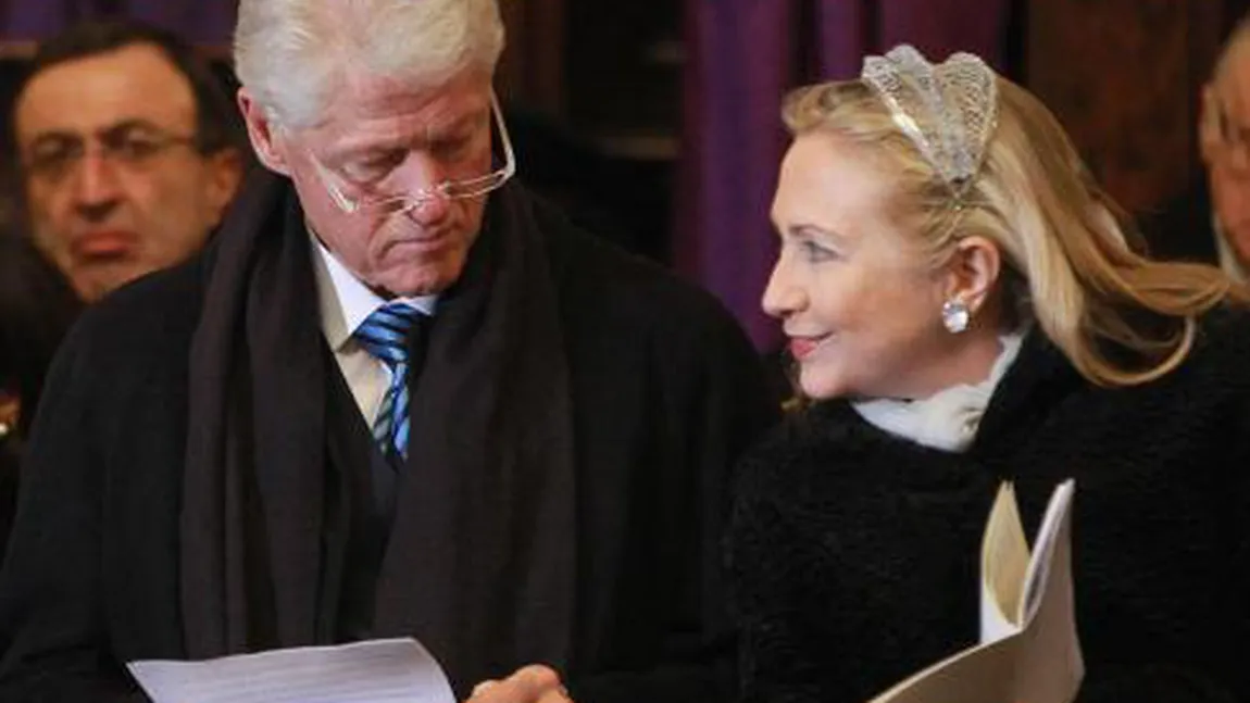 Bill Clinton o imploră pe soţia lui să fie lângă el: Nu mă părăsi înainte de moarte!