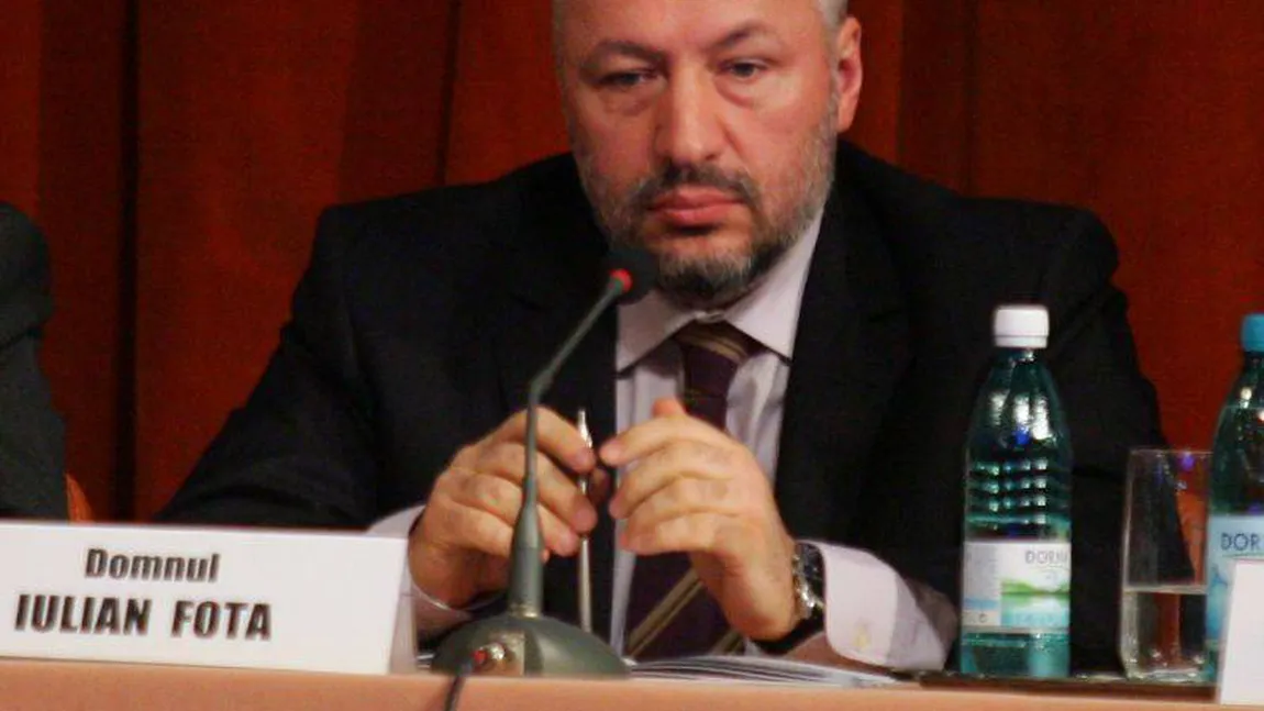 Iulian Fota este noul director al Colegiului Naţional de Informaţii