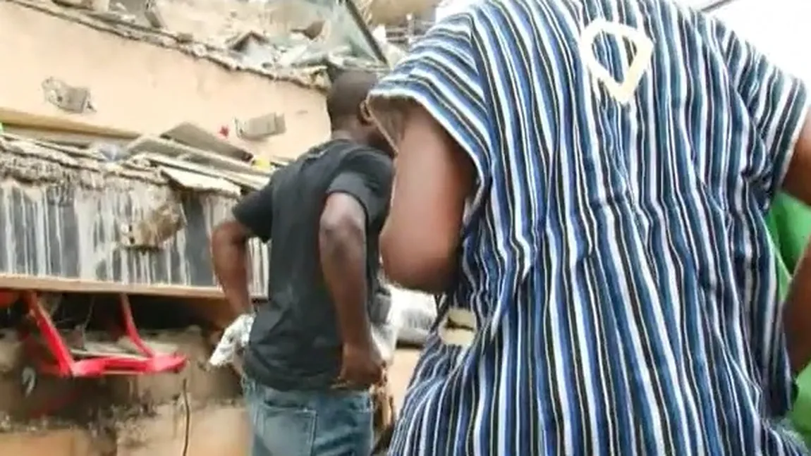 Mall prăbuşit în Ghana. Zeci de oameni au fost prinşi sub dărâmături