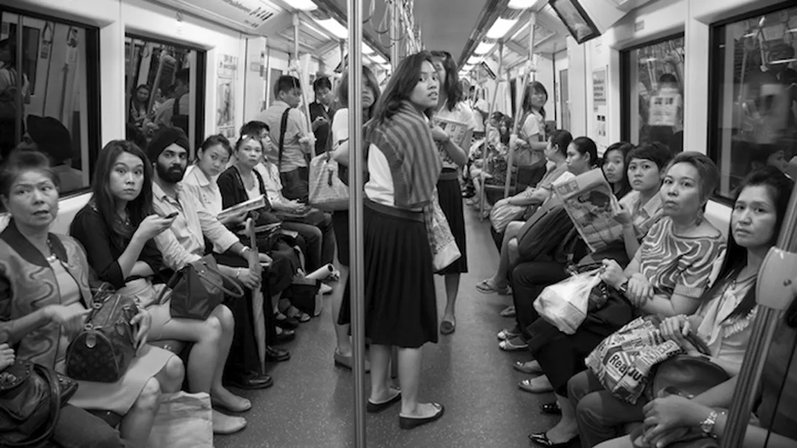 Experiment în metrou: Ce îi şochează pe toţi, în acelaşi timp? 