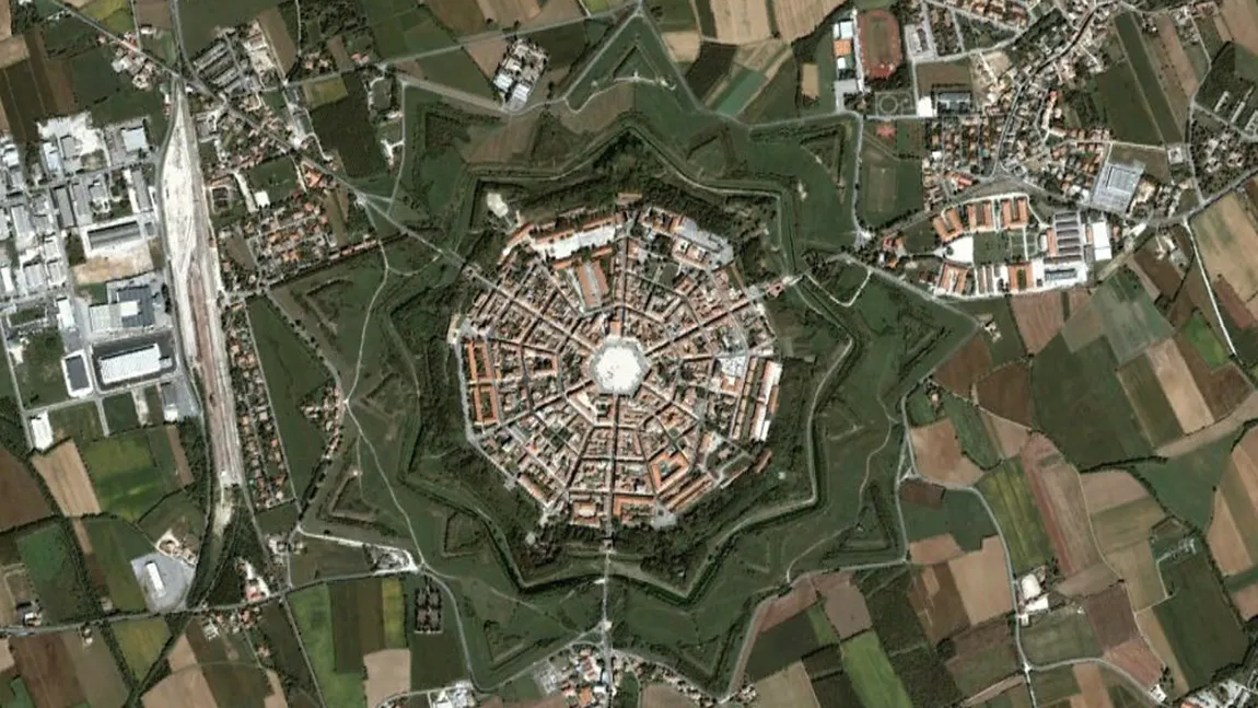 Cum arată oraşele simetrice văzute din spaţiu GALERIE FOTO