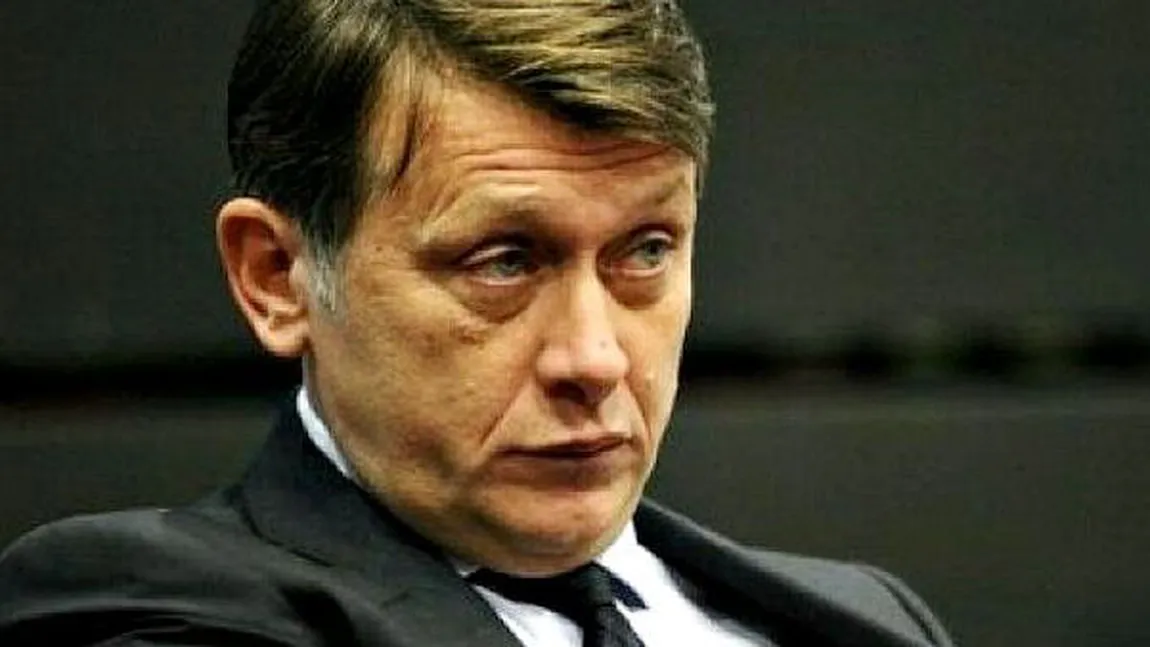 Preşedintele PNL: Antonescu nu doarme şi de asta este foarte nervos Băsescu. El este bolnav de multe