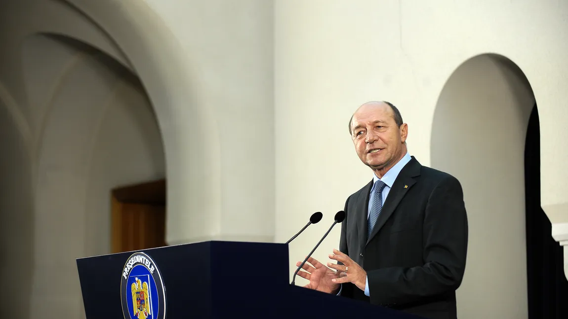 CTP: Traian Băsescu s-a masturbat încă o dată cu puterea