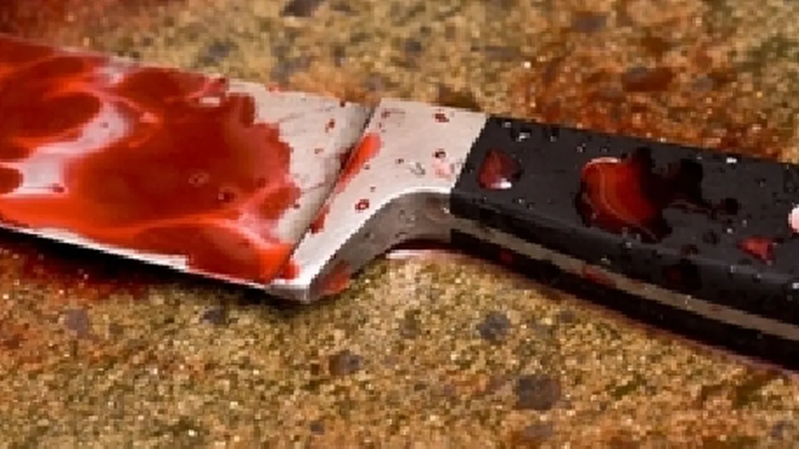 Argeş: Un bătrân a fost găsit mort în casă, zăcând într-o baltă de sânge VIDEO