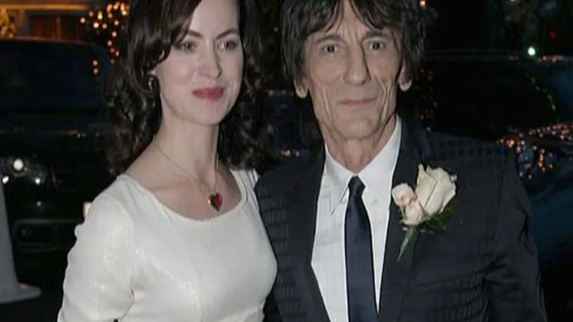 Chitaristul trupei Rolling Stones s-a însurat cu o femeie cu 31 de ani mai tânără