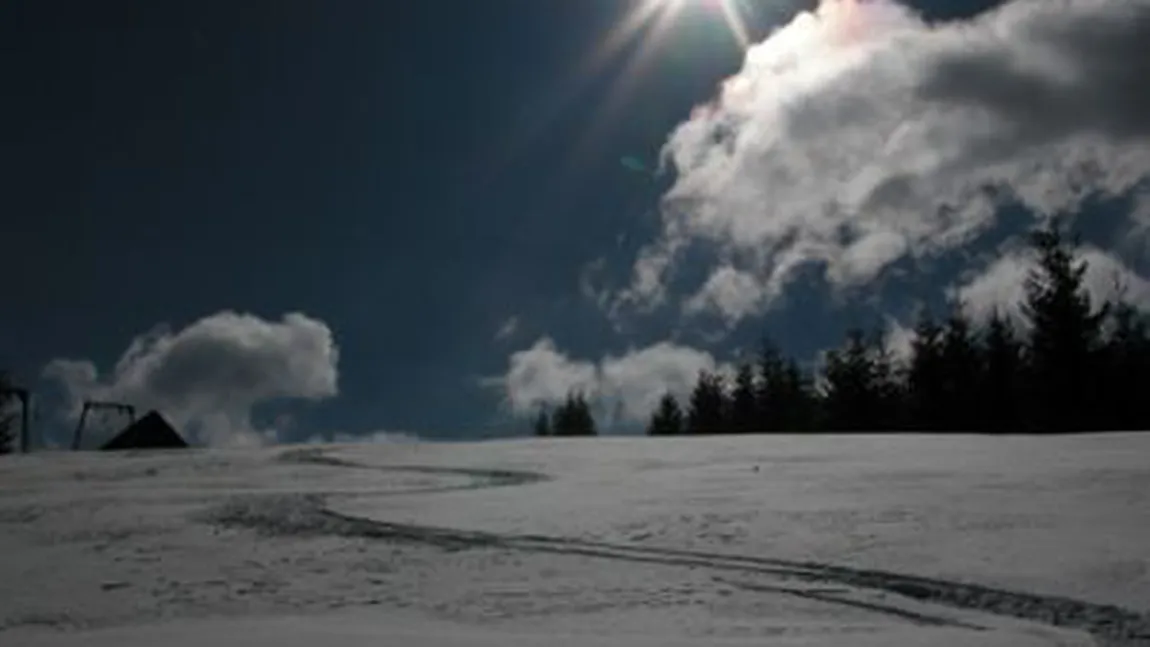 COD PORTOCALIU de AVALANŞĂ la munte