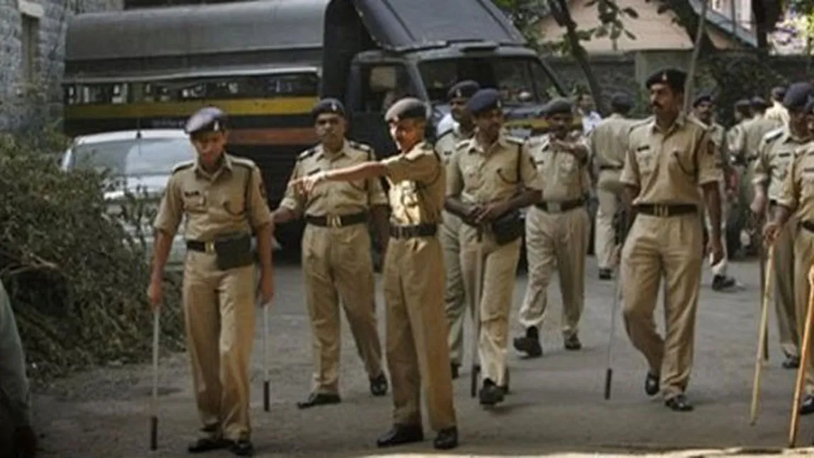 Atentate cu bombă în India: Cel puţin 14 morţi şi peste 100 de răniţi