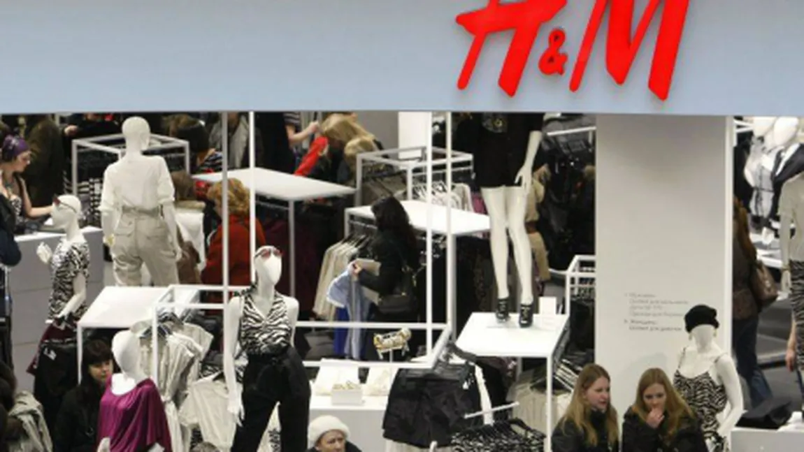 Oferta de muncă la H&M: caută de la agenţi de vânzări până la manageri de departament