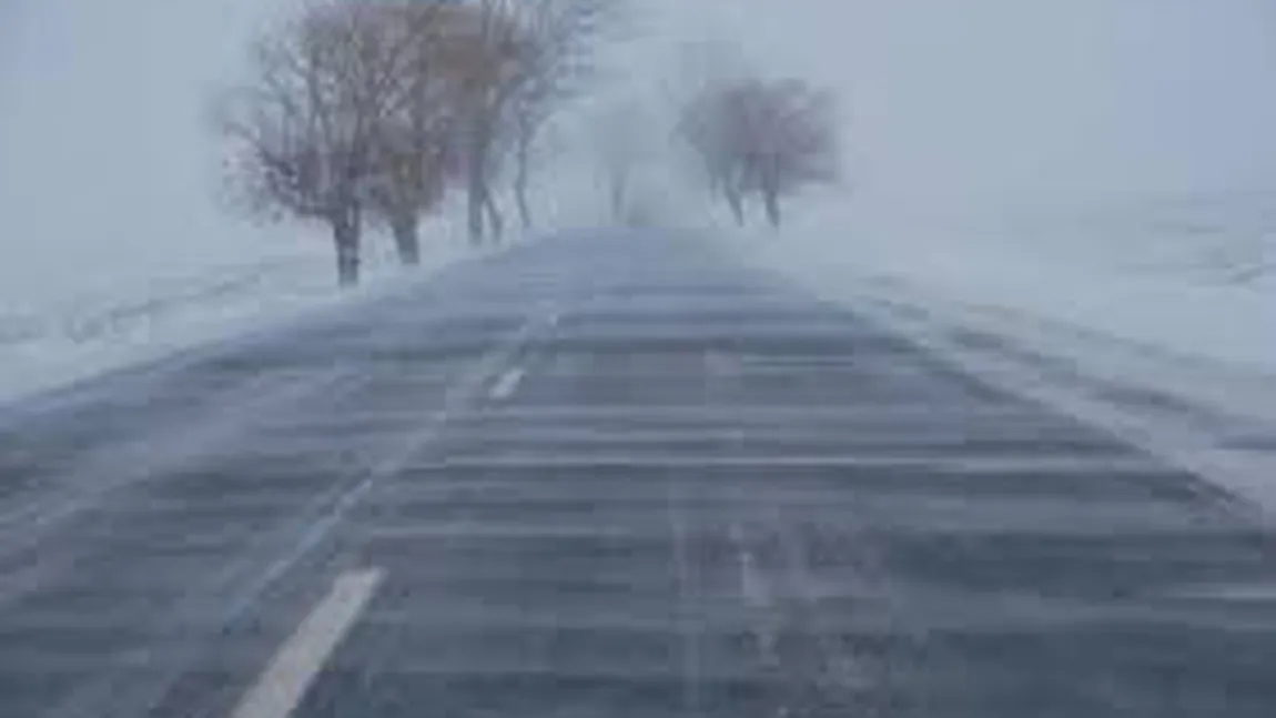 Mai multe DRUMURI din zonele cu cod portocaliu ar putea fi ÎNCHISE. Vezi anunţul şefului CNADNR