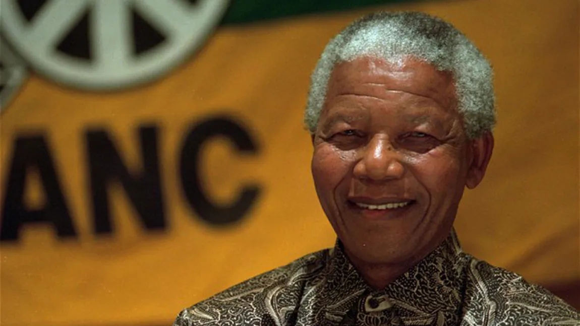 Fostul preşedinte sud-african Nelson Mandela, spitalizat