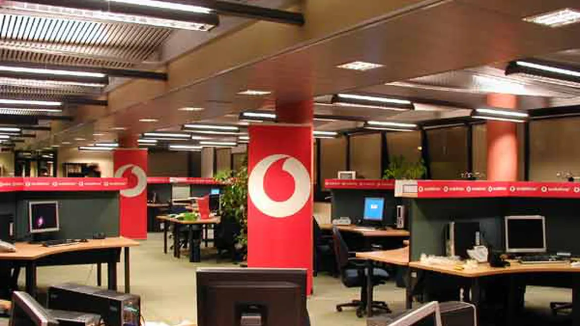 Vodafone face angajări în ţară. Te califici dacă ai cel puţin studii medii