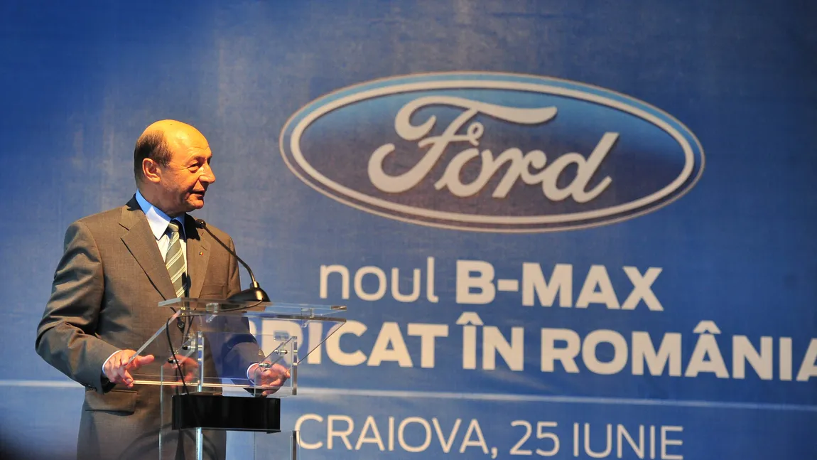 Preşedintele Traian Băsescu efectuează marţi o vizită la fabrica Ford Craiova