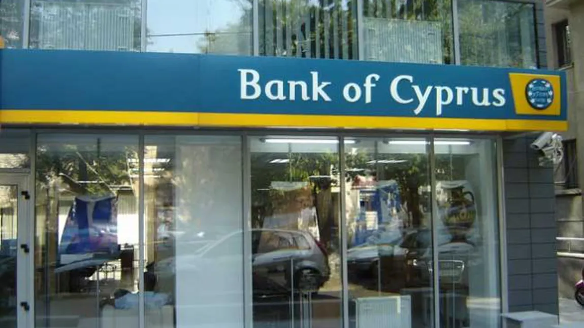 Bank of Cyprus prelungeşte cu două săptămâni suspendarea activităţii, în România VIDEO