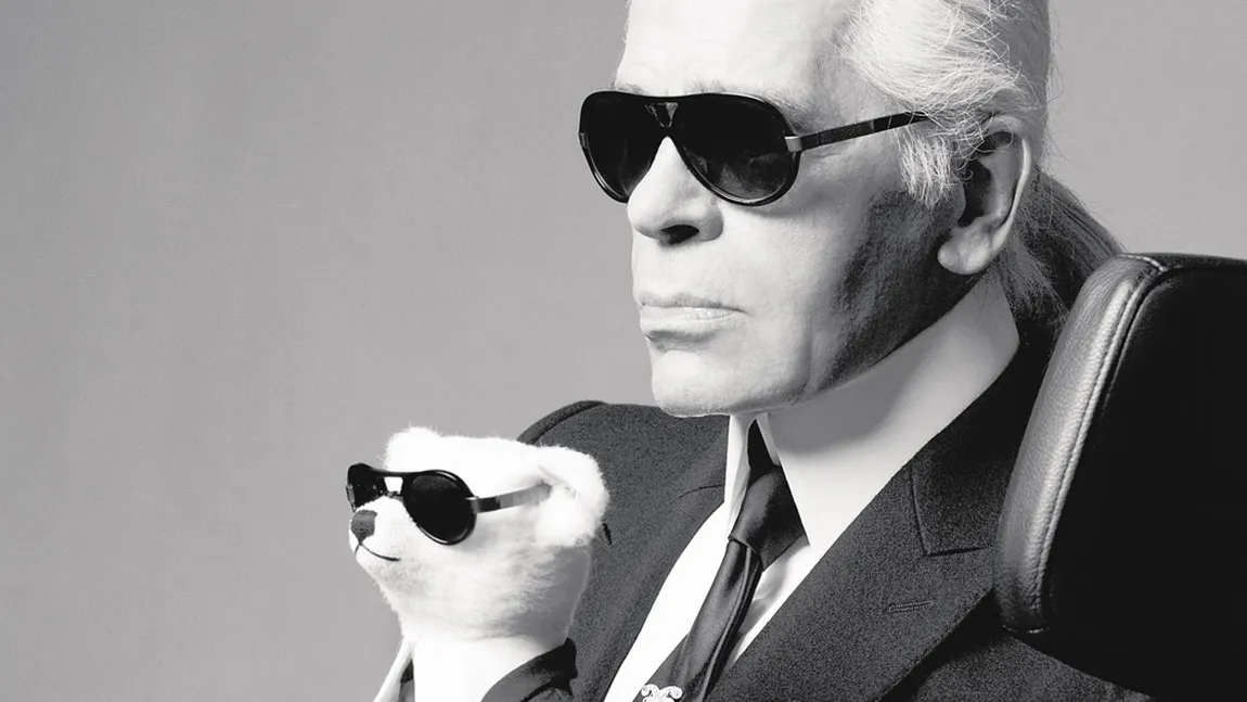 Karl Lagerfeld îşi dezvăluie vârsta prima oară. De ce a constituit un secret atâta timp