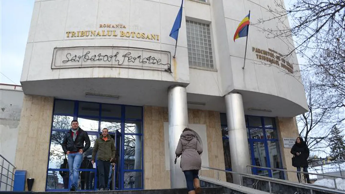 Angajaţii Tribunalului Botoşani şi-au dat în judecată propria instituţie