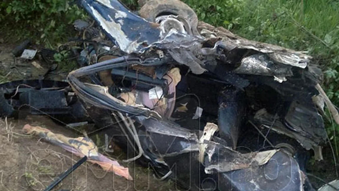 ACCIDENT MORTAL în Maramureş: Un şofer a pierdut controlul maşinii şi s-a izbit de copaci VIDEO