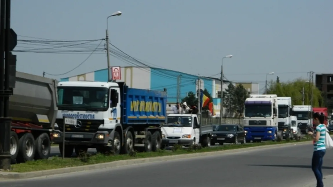 Transportatorii români vor să oprească activitătea şi cer MAE informarea operatorilor străini