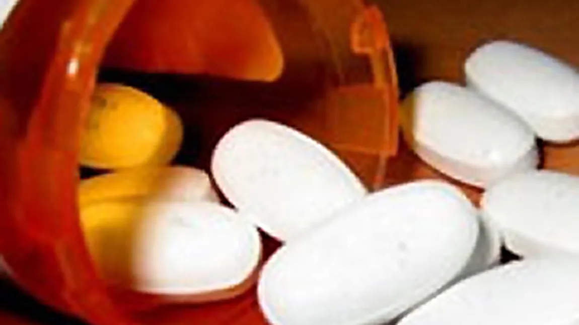 90% din români iau medicamente fără sfatul medicului. Vezi care sunt cele mai utilizate pastile