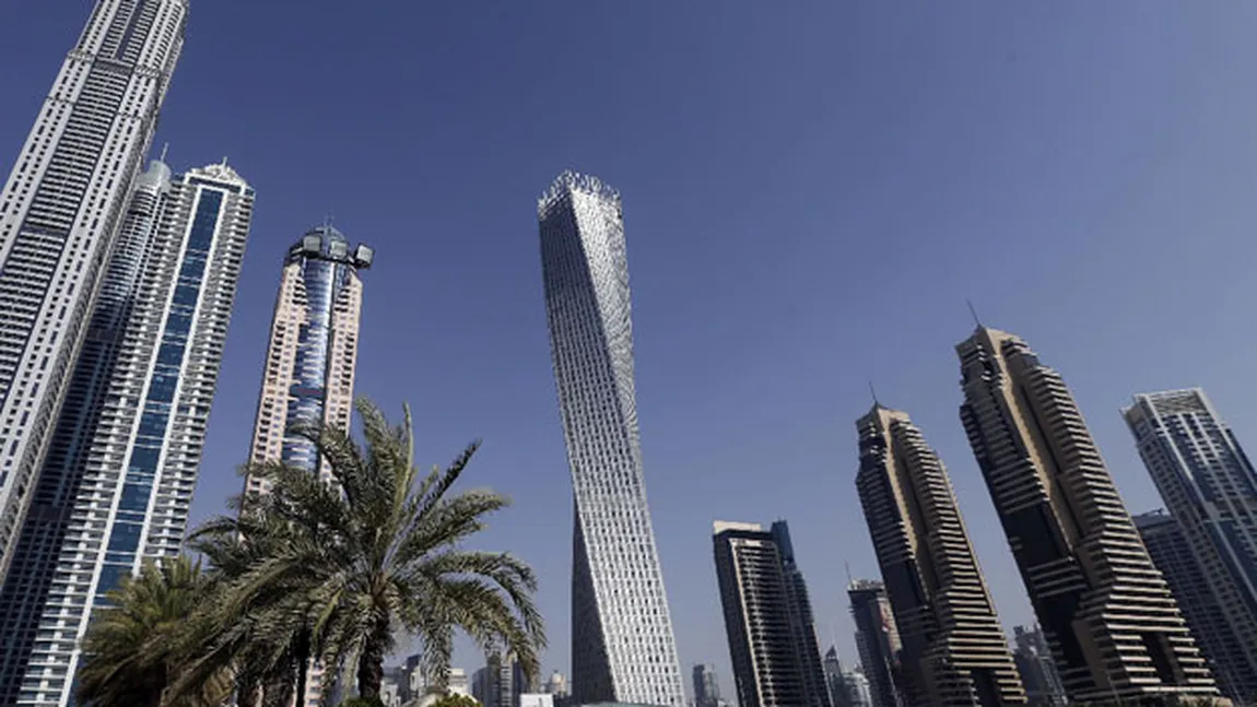 Cayan, cel mai înalt turn în spirală a fost inaugurat la Dubai