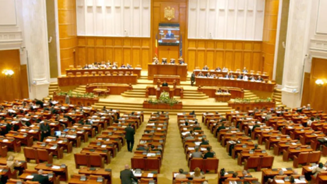 Parlamentul unicameral şi votul prin corespondenţă, RESPINSE de Comisia de revizuire a Constituţiei