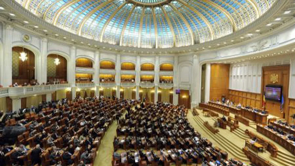 Plen reunit la Parlament pentru modificarea Regulamentului şedinţelor comune ale Camerelor