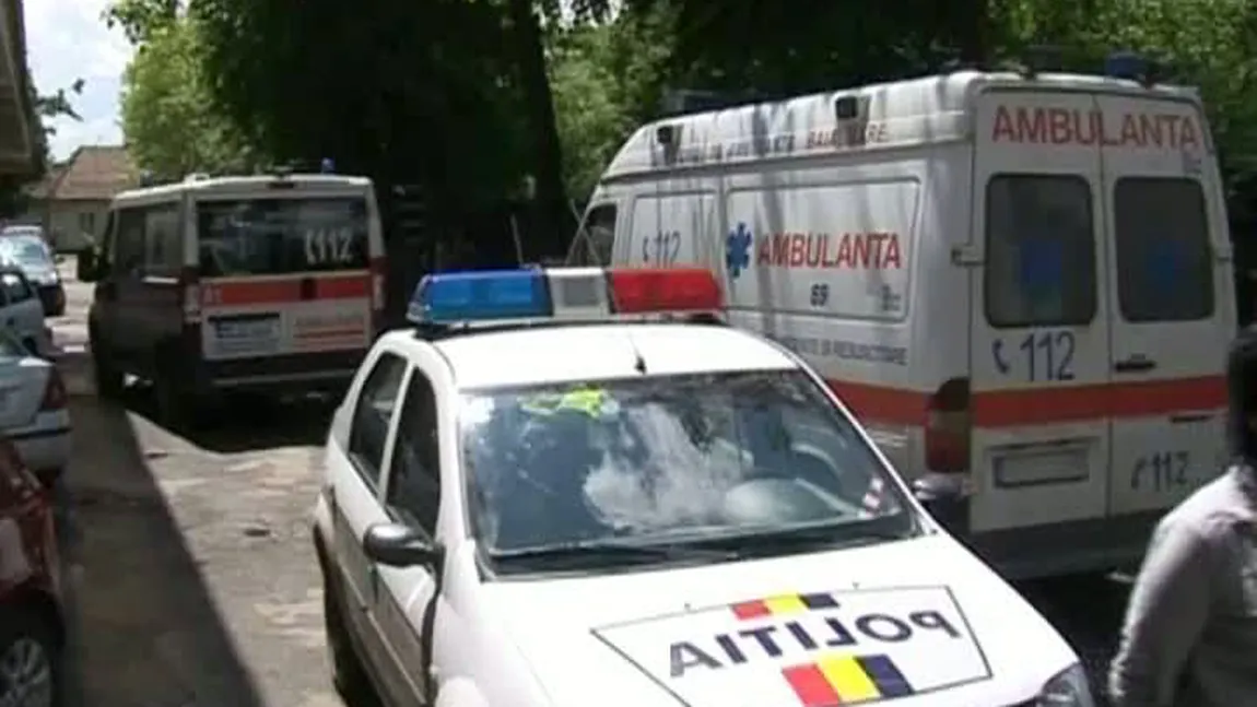 Poliţiştii care au bătut un investigator sub acoperire rămân în arest