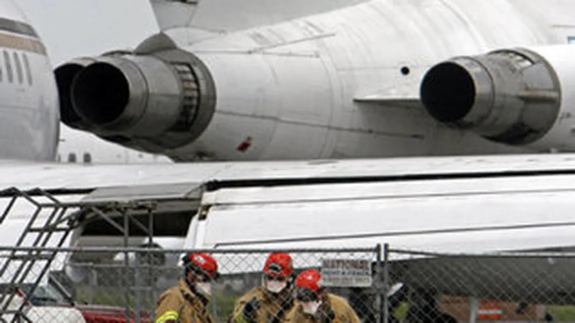 Un bidon cu uraniu, descoperit pe un aeroport din Florida. Zona a fost evacuată