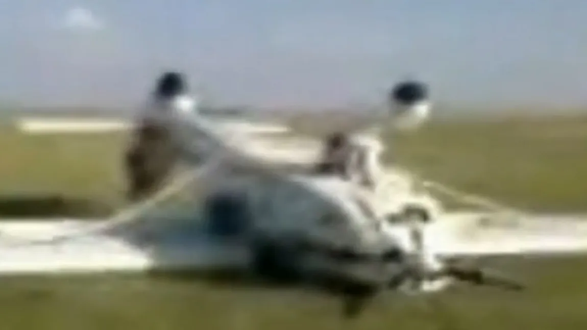 Un pilot din Suceava a fost obligat să aterizeze forţat, după ce avionul a fost luat de VÂNT VIDEO