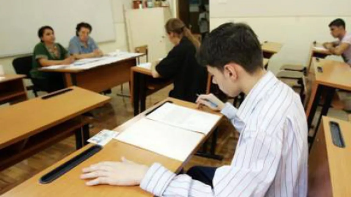 Şpagă la BAC: Patru profesori şi 23 de elevi din Mangalia, cercetaţi pentru mită