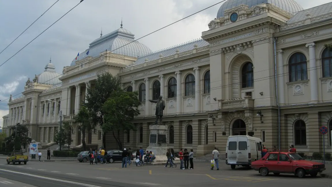 Clădirea Universităţii 