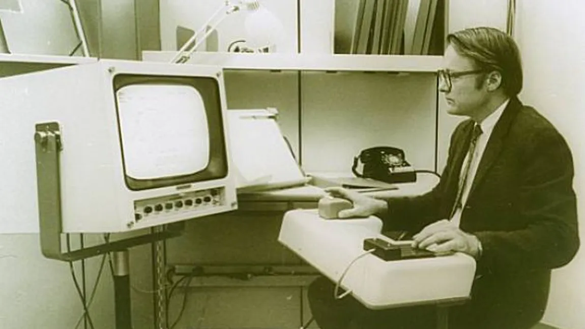 Doliu în industria IT. A murit Douglas Engelbart, inventatorul mouse-ului